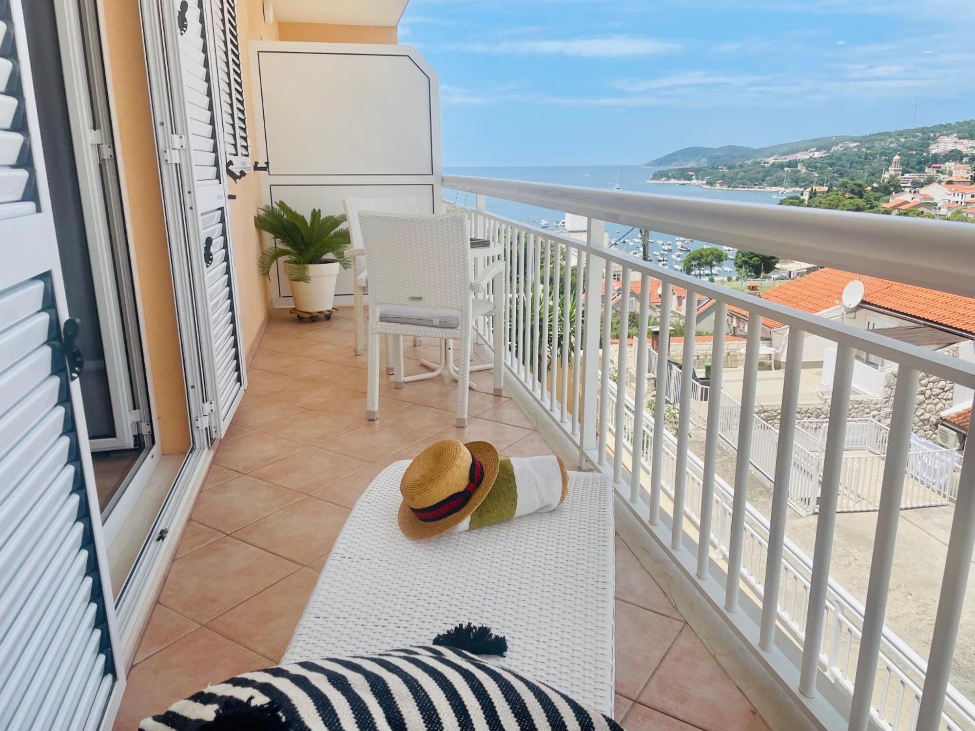 Apartments Sunny Elza Hvar Town Exteriér fotografie
